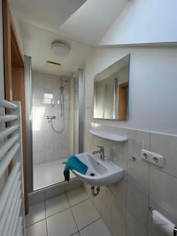 Gasthaus Und Pension Halli-Galli Passau Guest house